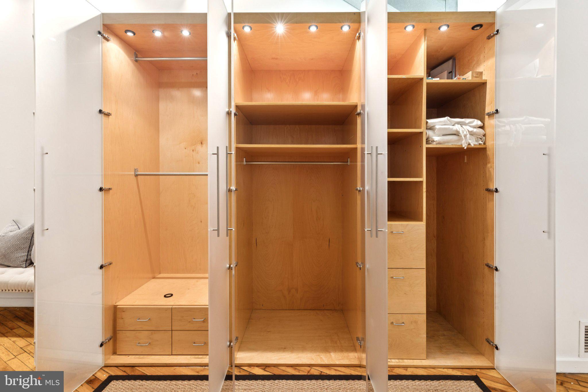 CALLOWHILL - Residential