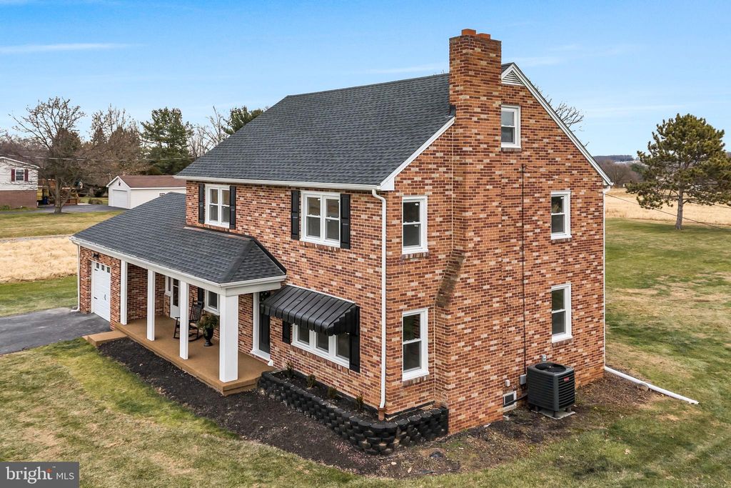 Photo of 2029 Stoverstown Road, SPRING GROVE, PA 17362 (MLS # PAYK2094744)