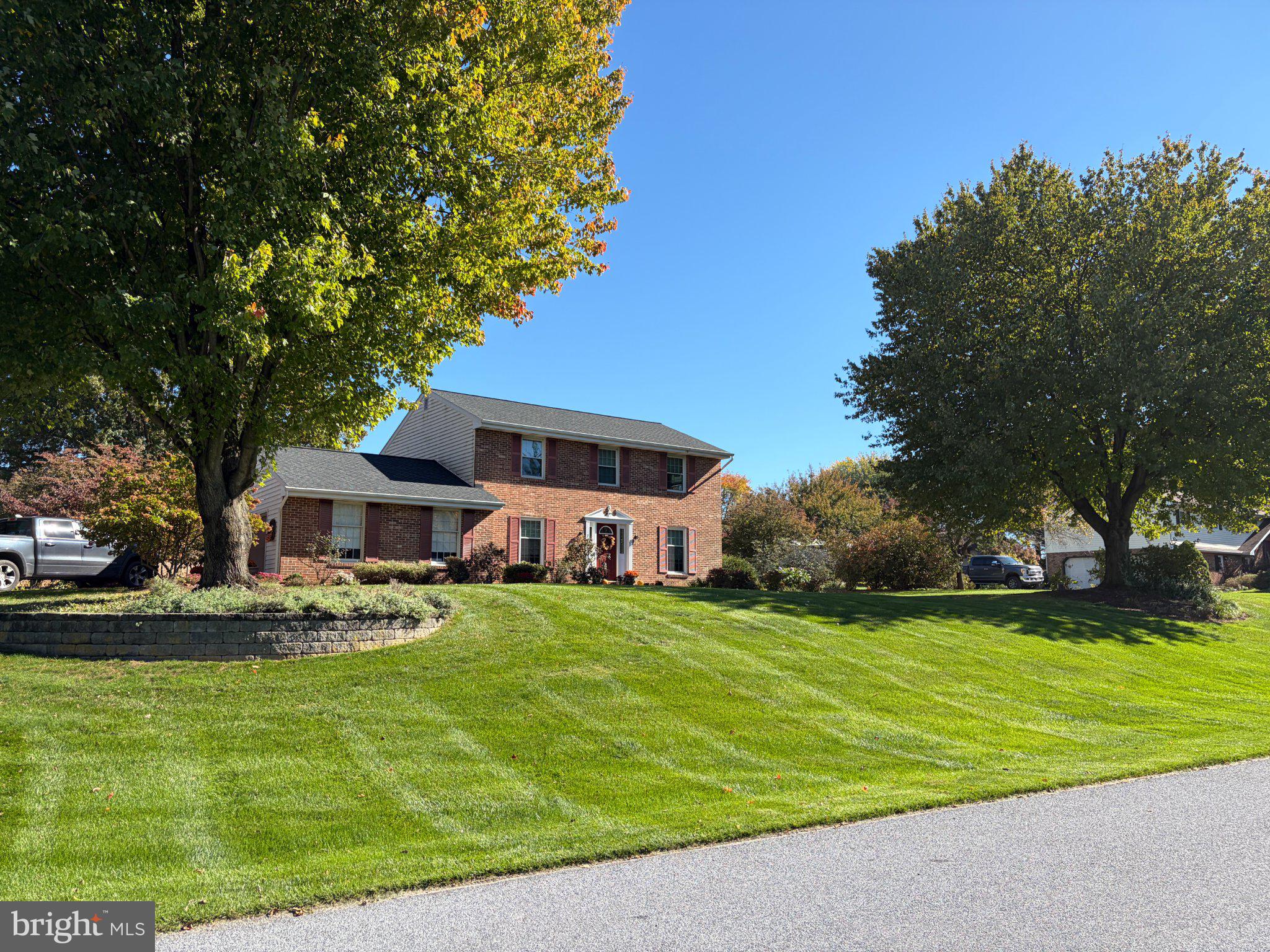 7 FAIRWAY DRIVE