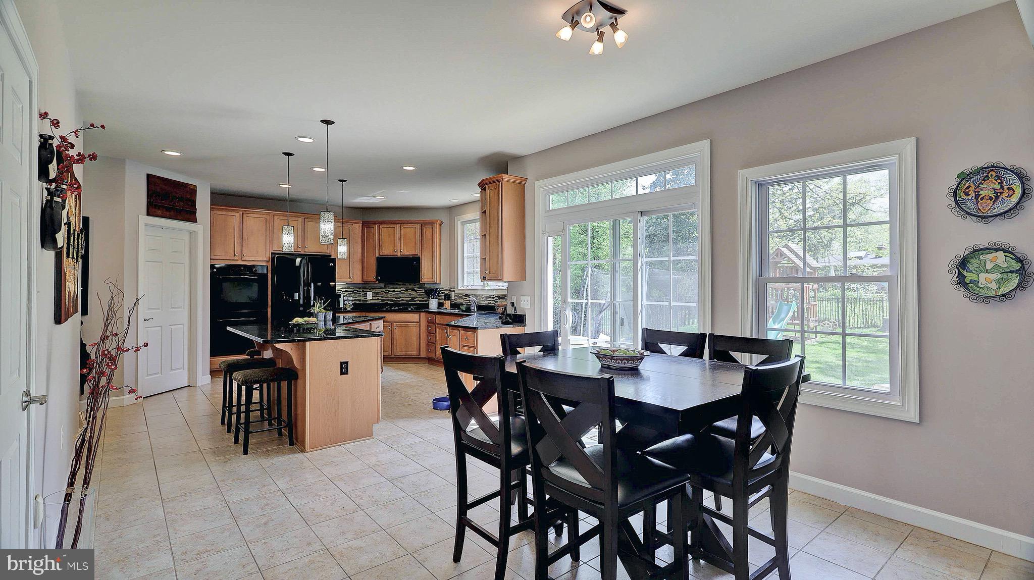 GRASS RIDGE - Residential