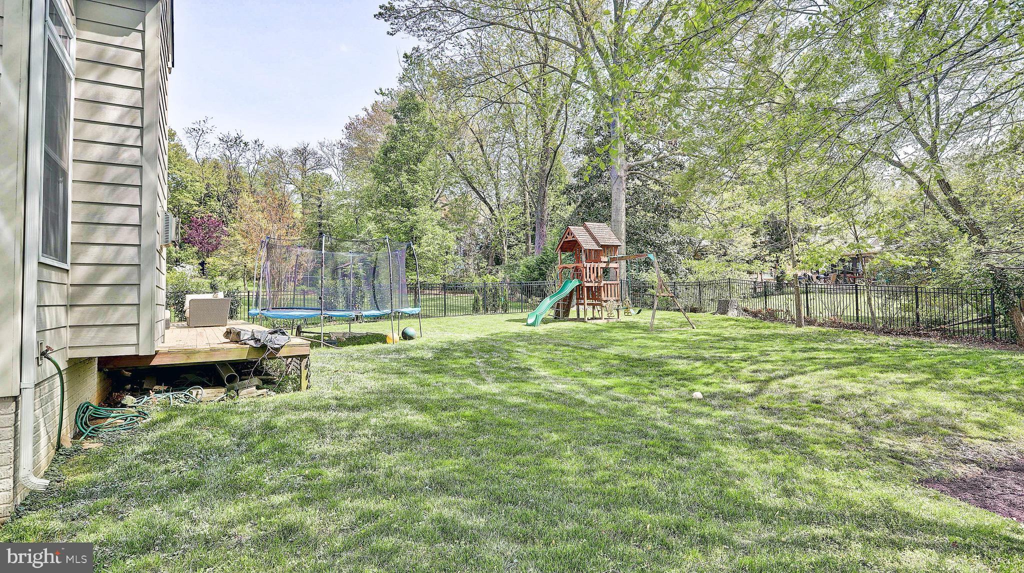 GRASS RIDGE - Residential