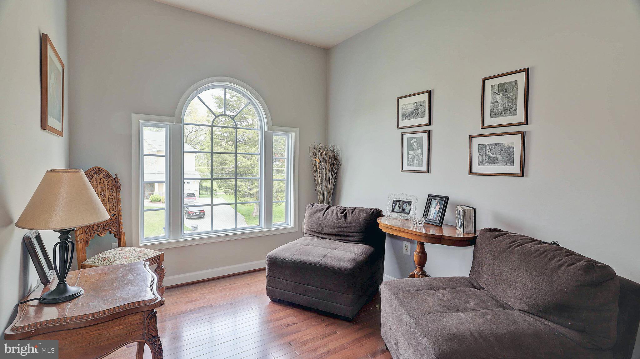 GRASS RIDGE - Residential