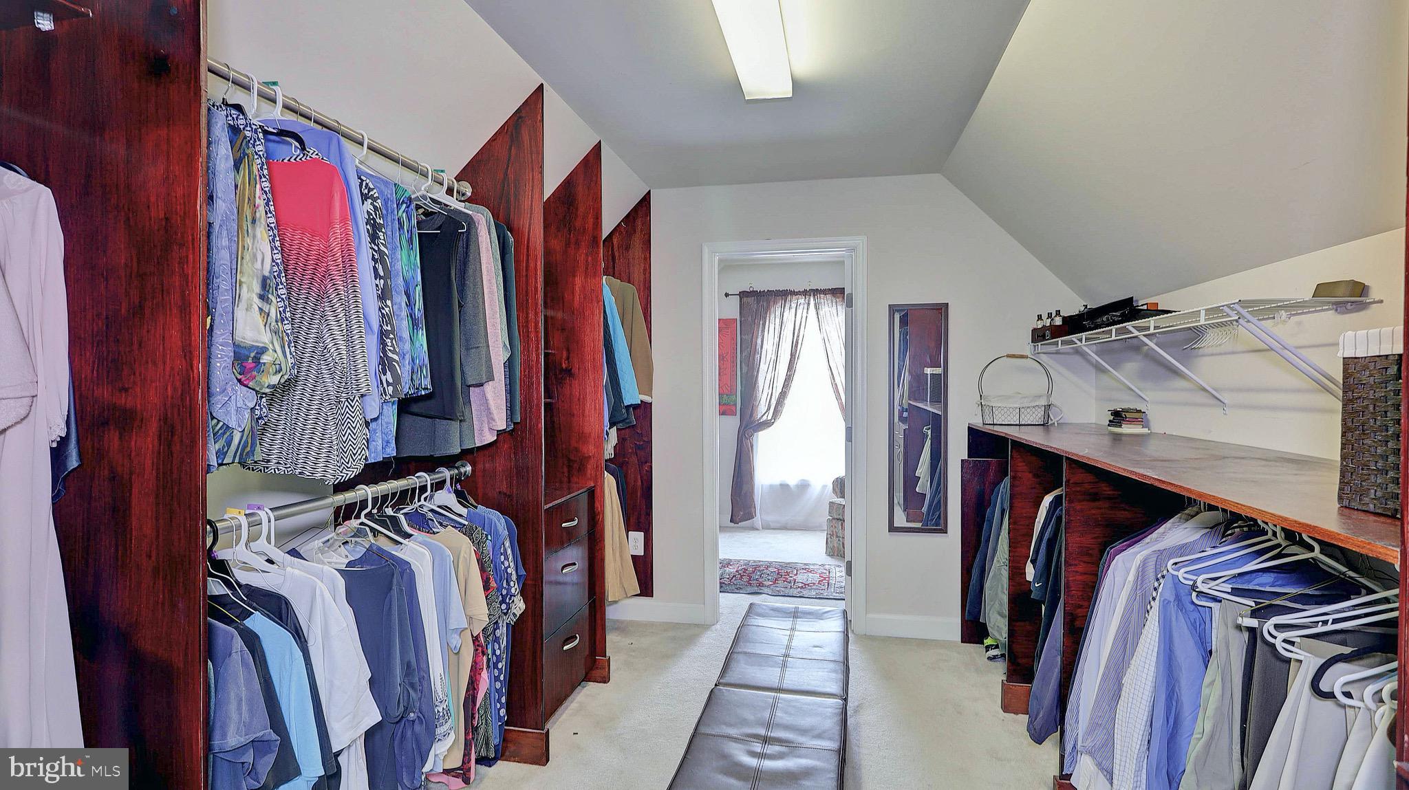 GRASS RIDGE - Residential