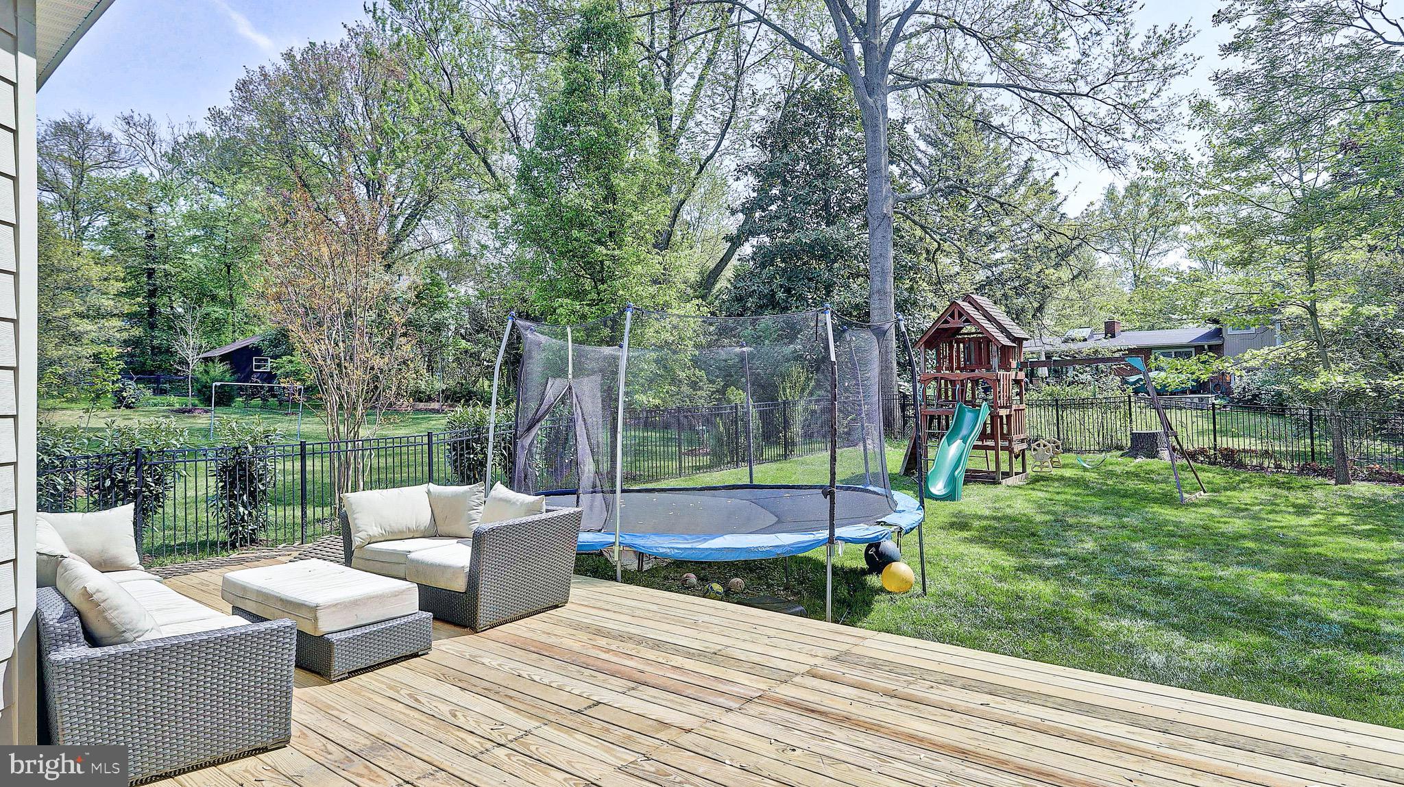 GRASS RIDGE - Residential