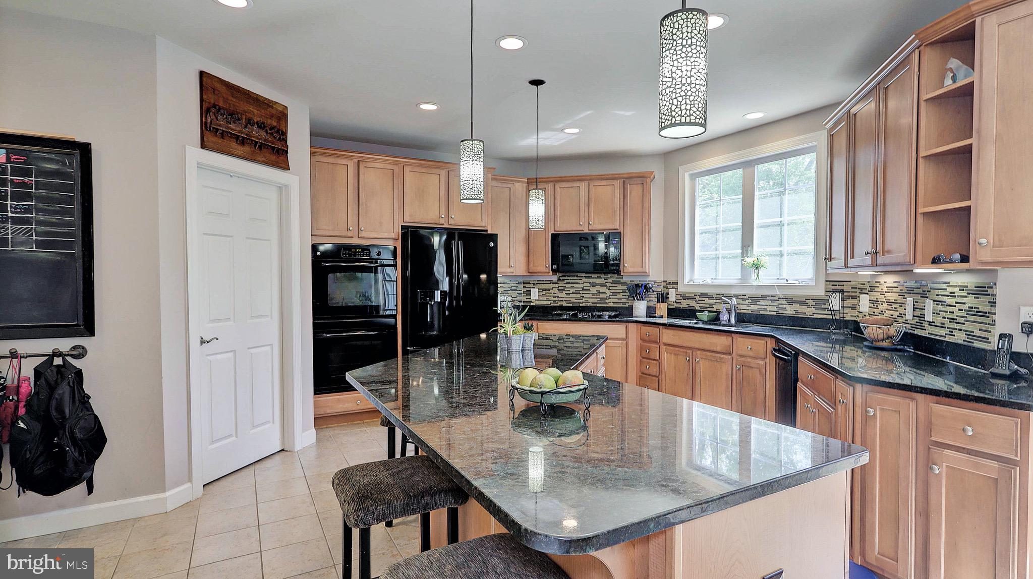 GRASS RIDGE - Residential