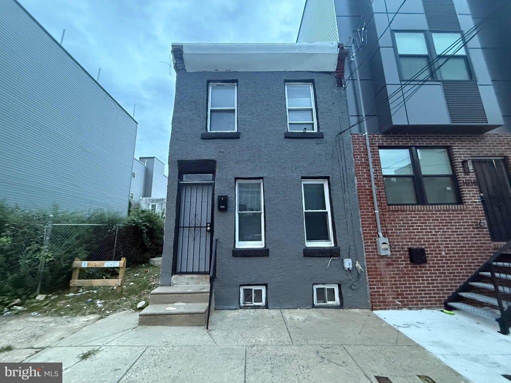 Photo of 1016 W Arizona Street, PHILADELPHIA, PA 19133 (MLS # PAPH2673092)