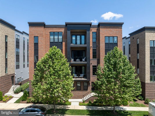 43442 CROSON LN UNIT 100, ASHBURN, VA 20148 - Image fef22efcf90e67ffb3cafed94190ecc3/2458597893