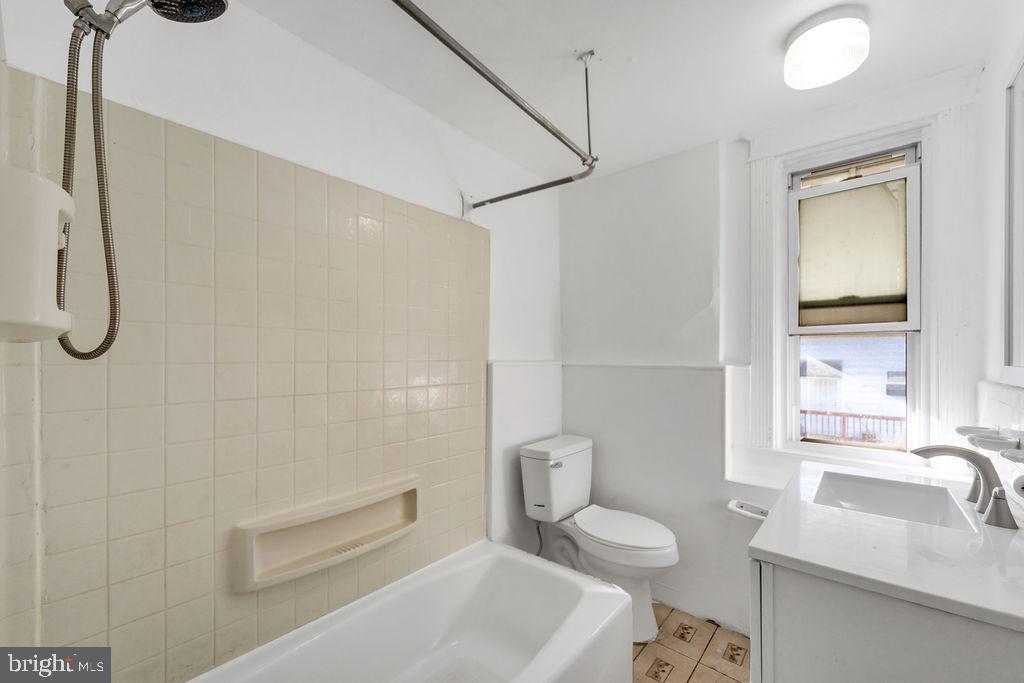 STONEHURST - Residential