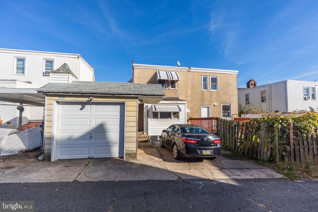 STONEHURST - Residential