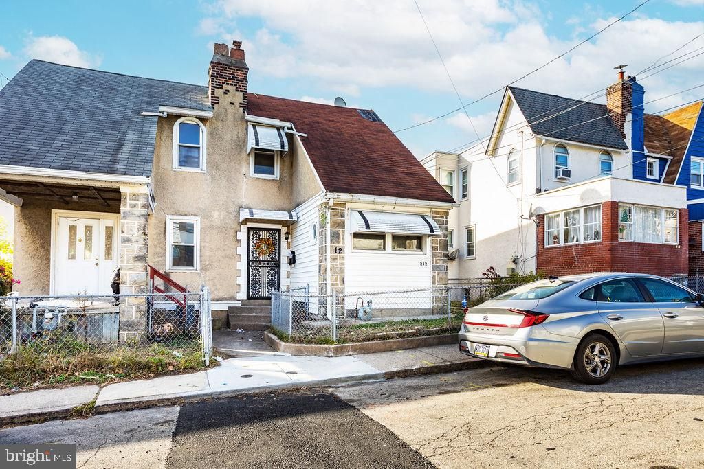 Photo of 212 Heather Road, UPPER DARBY, PA 19082 (MLS # PADE2104290)