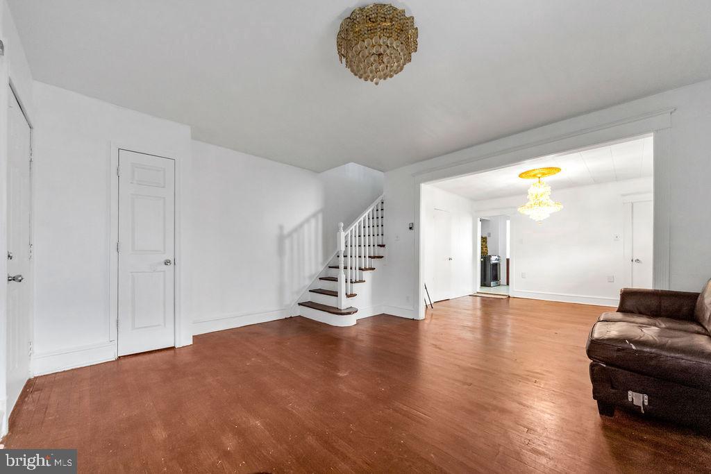 STONEHURST - Residential