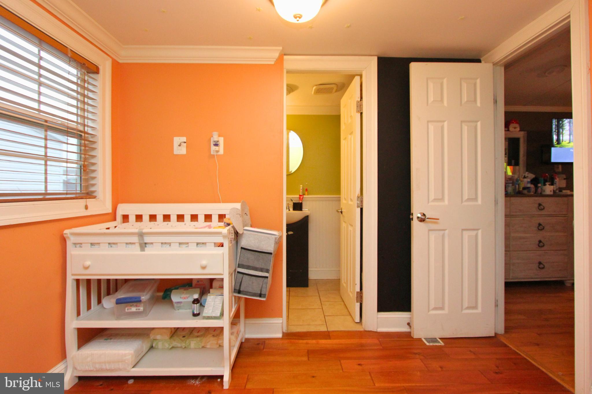 FOXWOOD VILLAGE - Residential