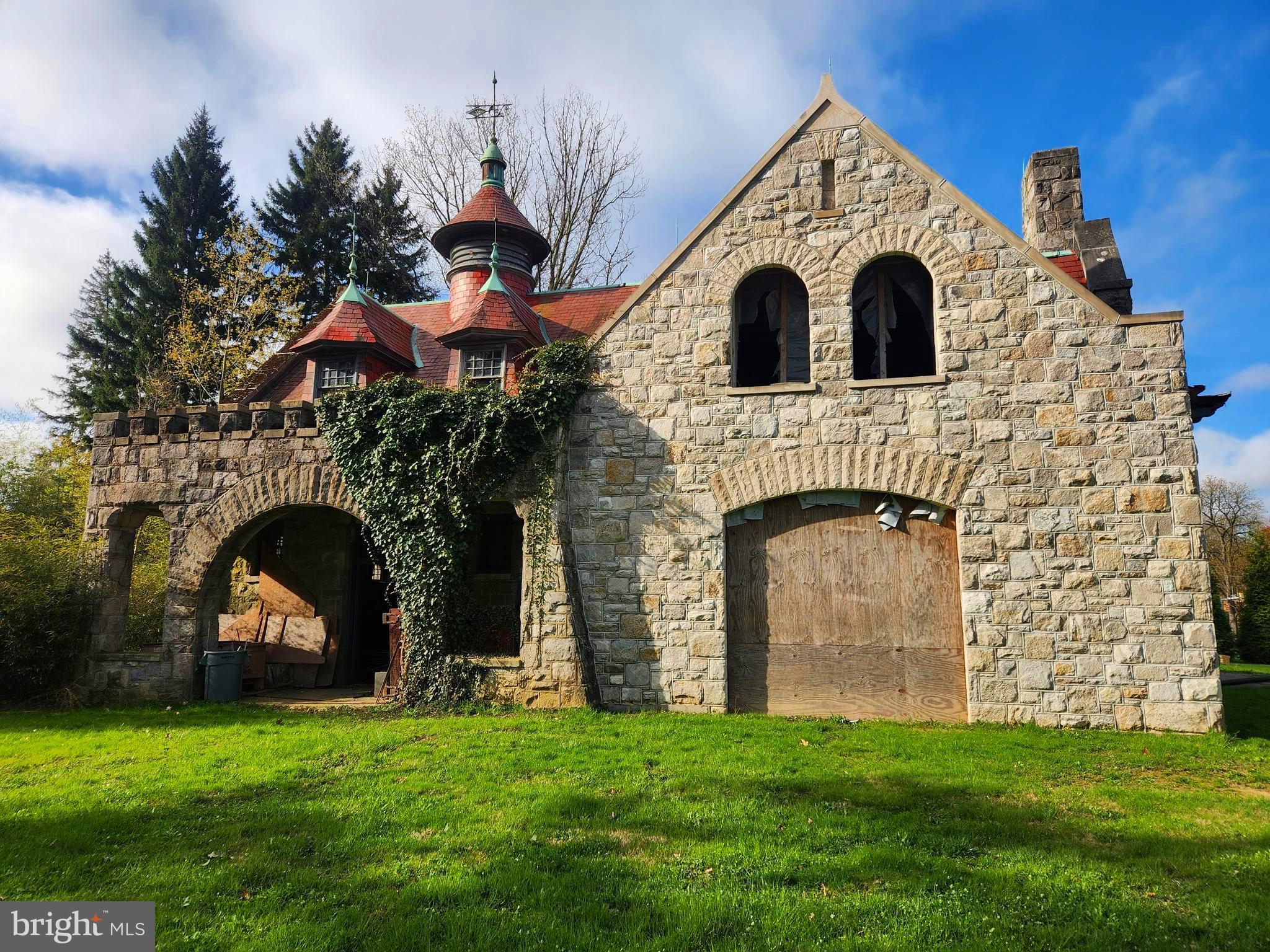 PRESIDENT AVENUE - Residential
