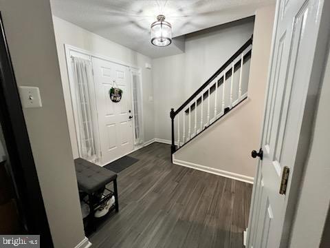 PRESIDENTIAL LAKES - Residential Lease