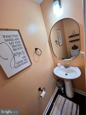 PRESIDENTIAL LAKES - Residential Lease