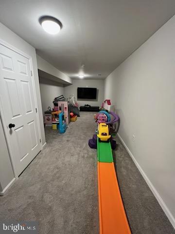 PRESIDENTIAL LAKES - Residential Lease