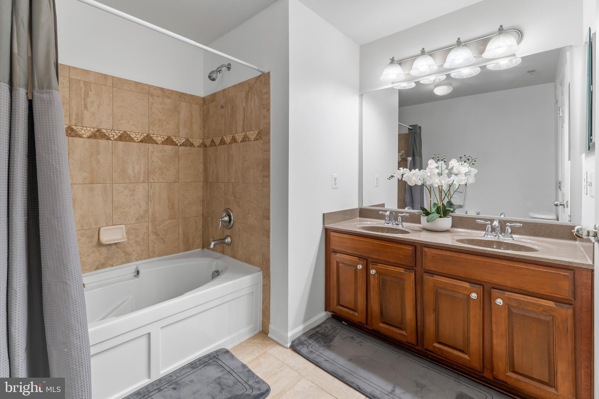 WATKINS PLACE - Residential