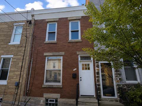 Townhouse For Rent - 2643 Emerald Street<br/> PHILADELPHIA, PA 19125
