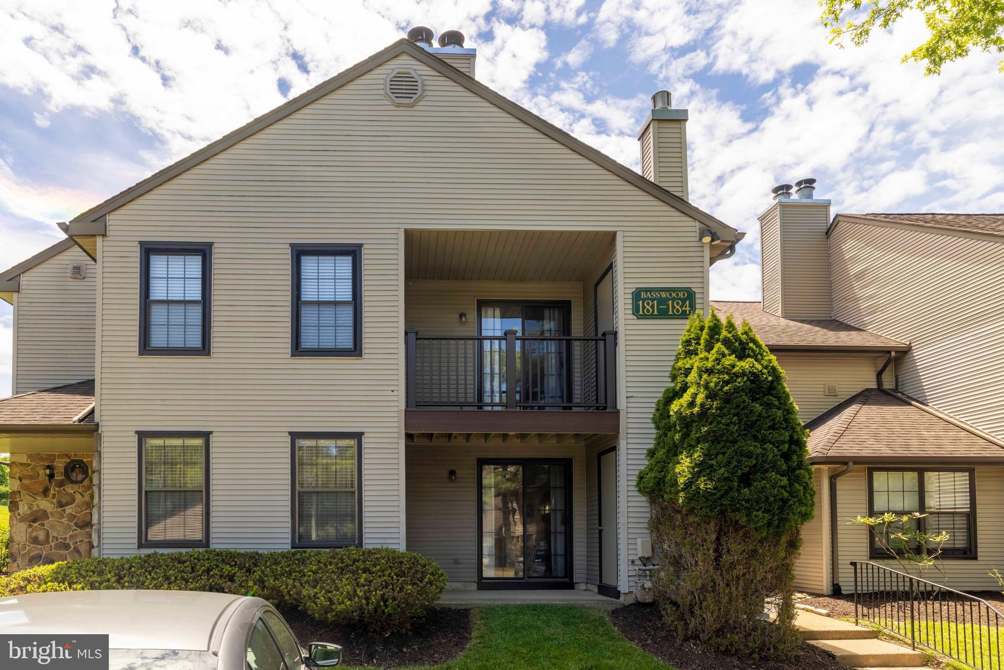 HAMPTON GREENS - Residential