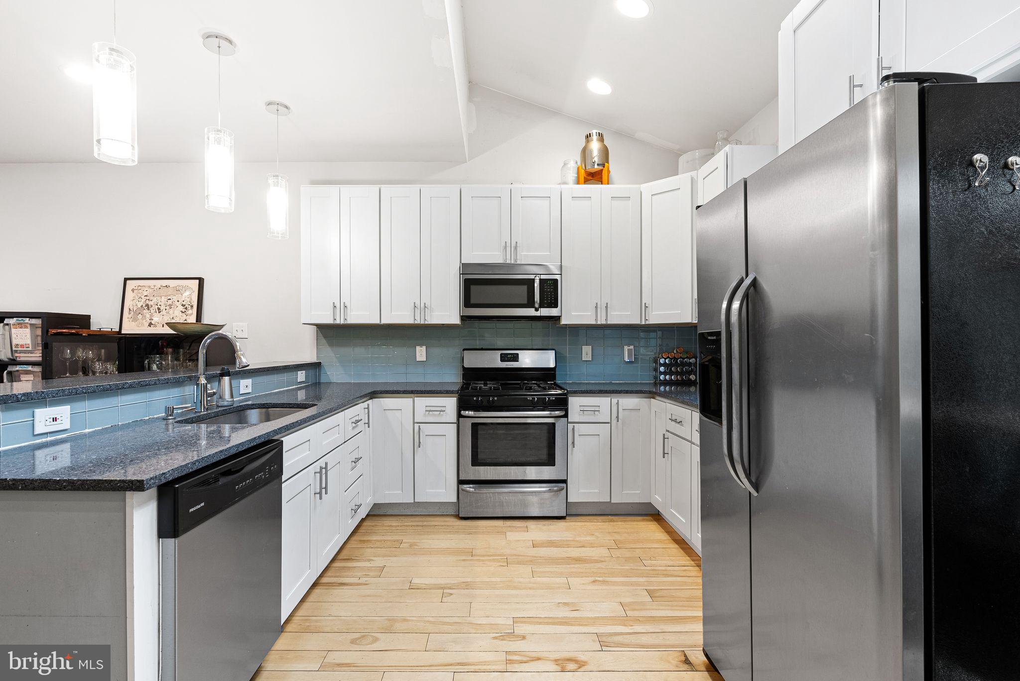 FISHTOWN - Residential