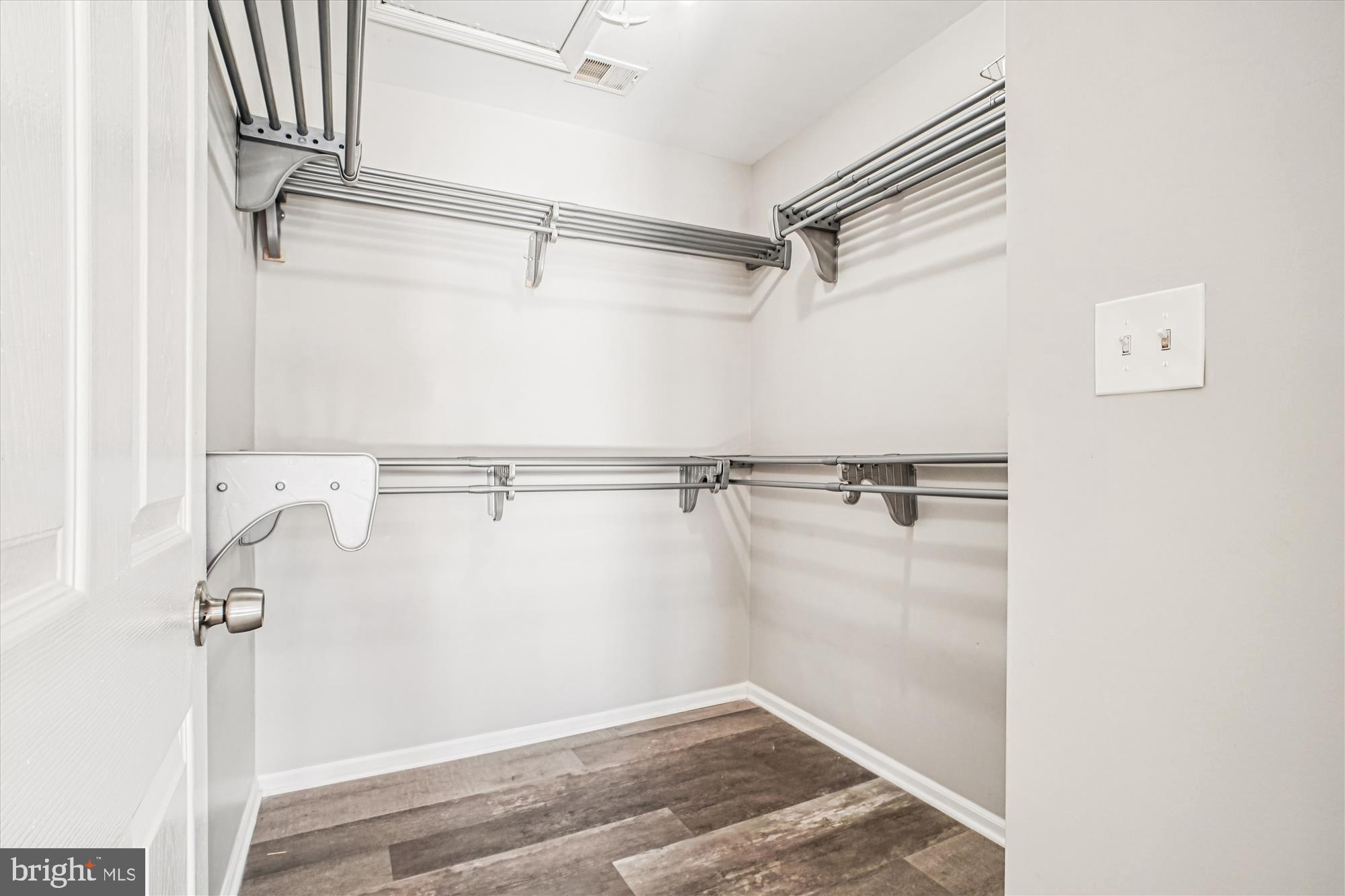 GABLES AT GUNSTON - Residential Lease