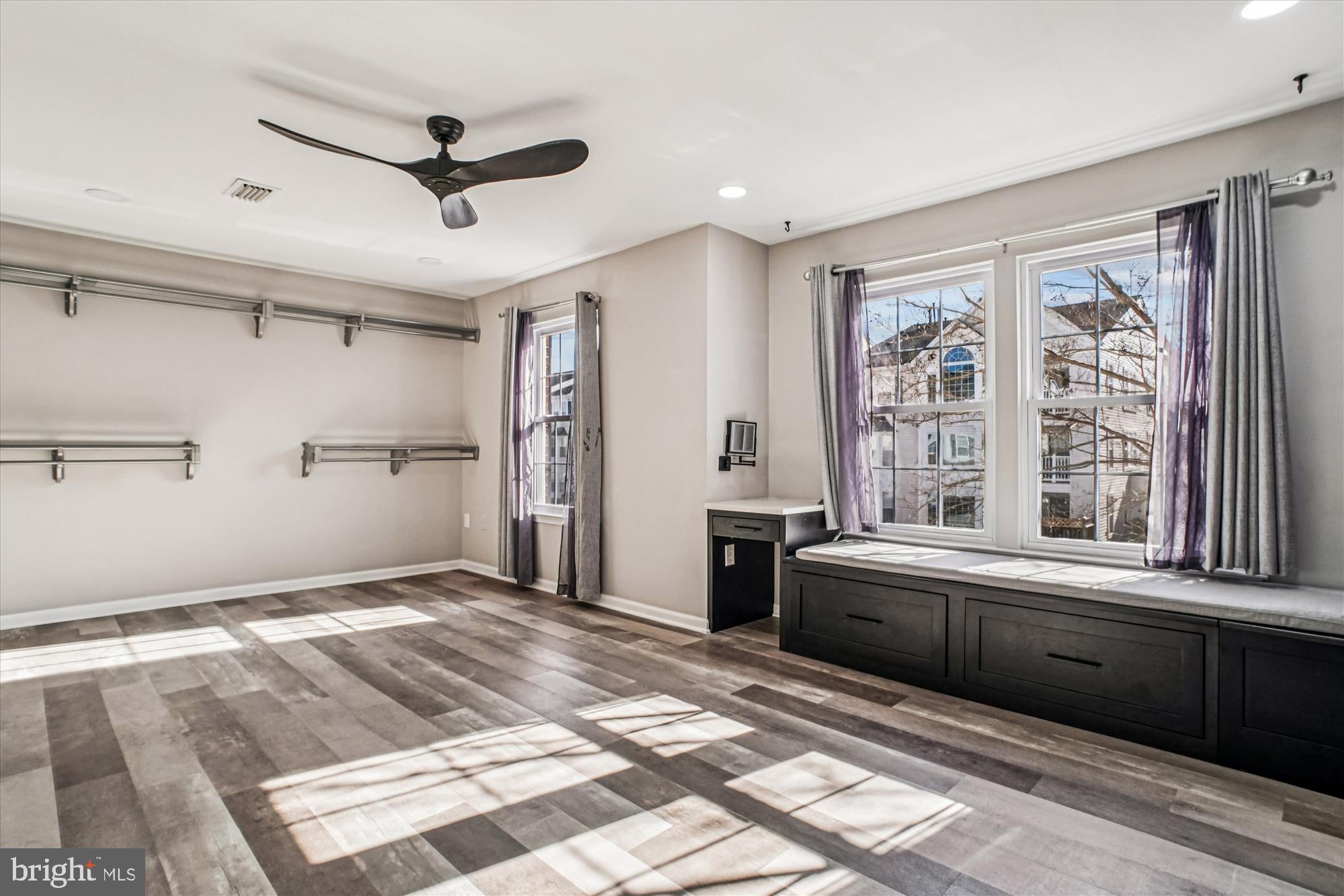 GABLES AT GUNSTON - Residential Lease