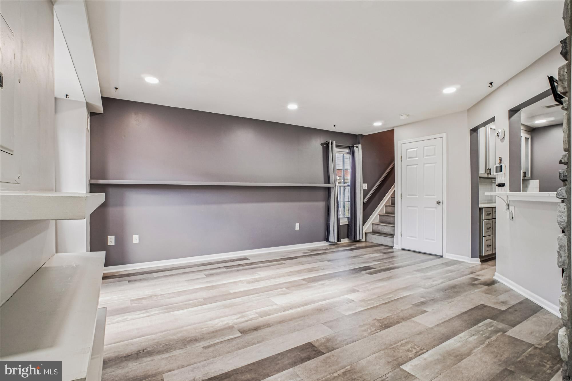 GABLES AT GUNSTON - Residential Lease