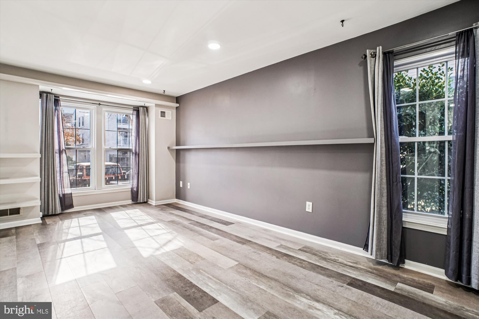 GABLES AT GUNSTON - Residential Lease