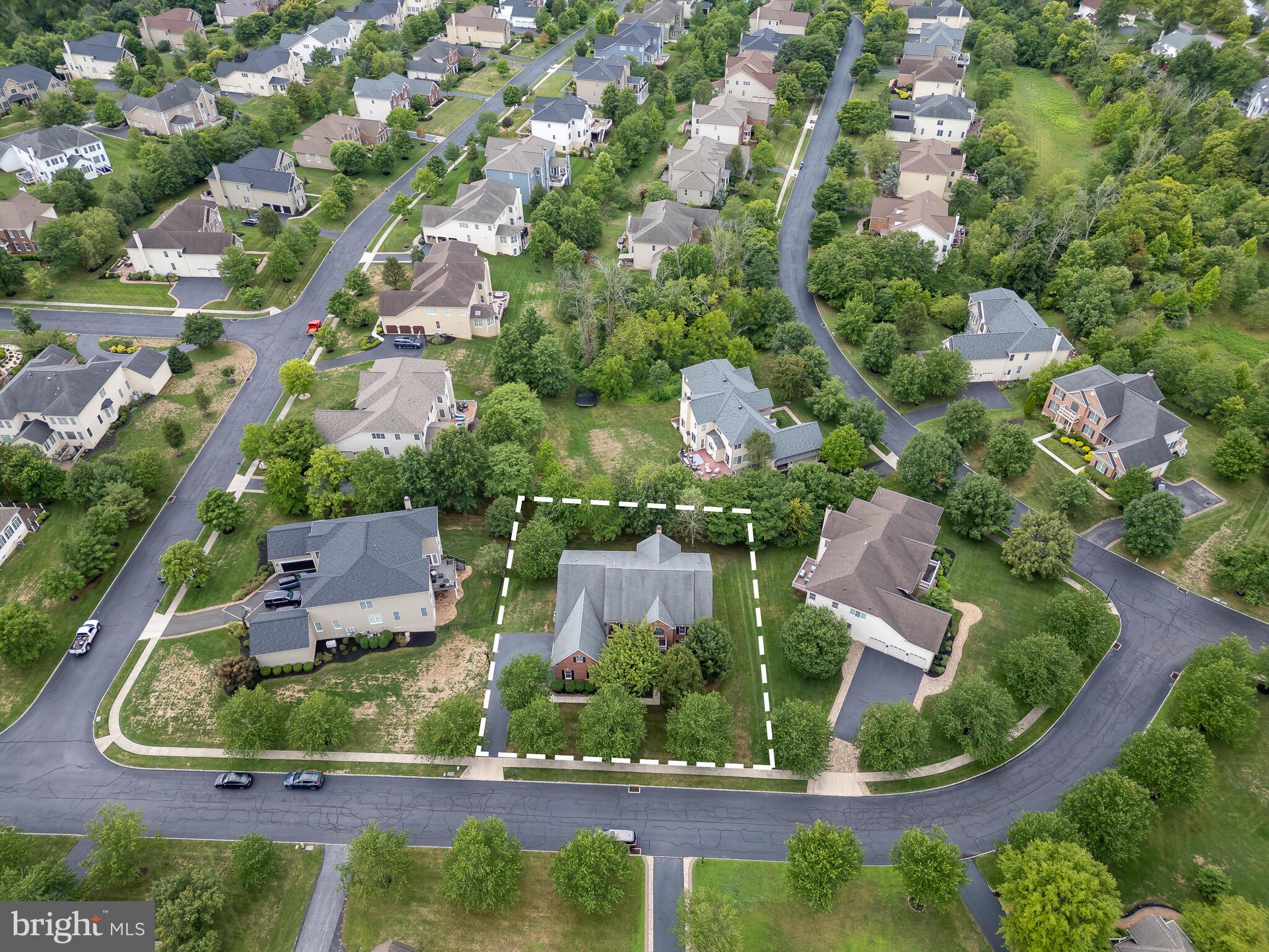 RIVERCREST - Residential