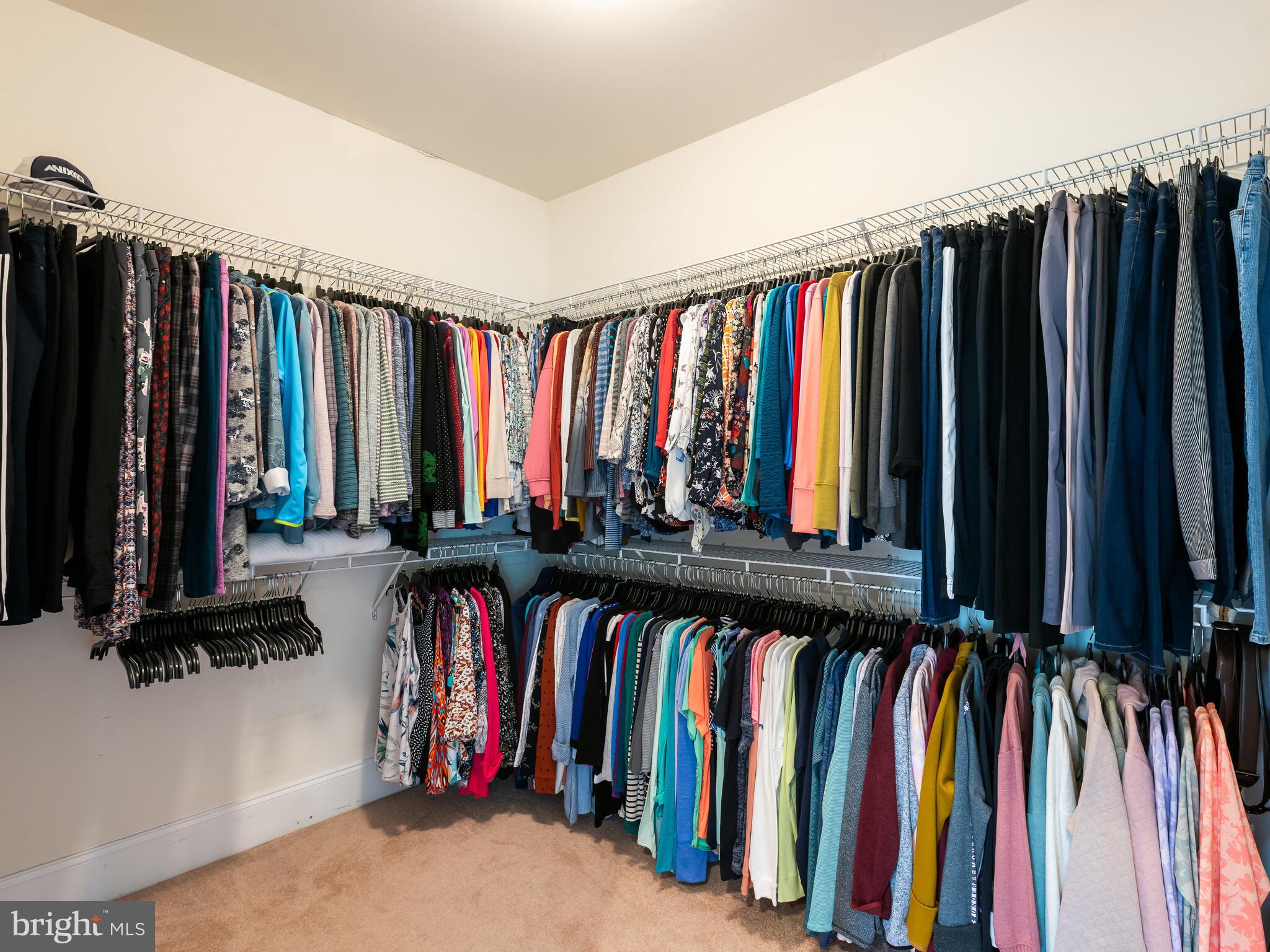 RIVERCREST - Residential