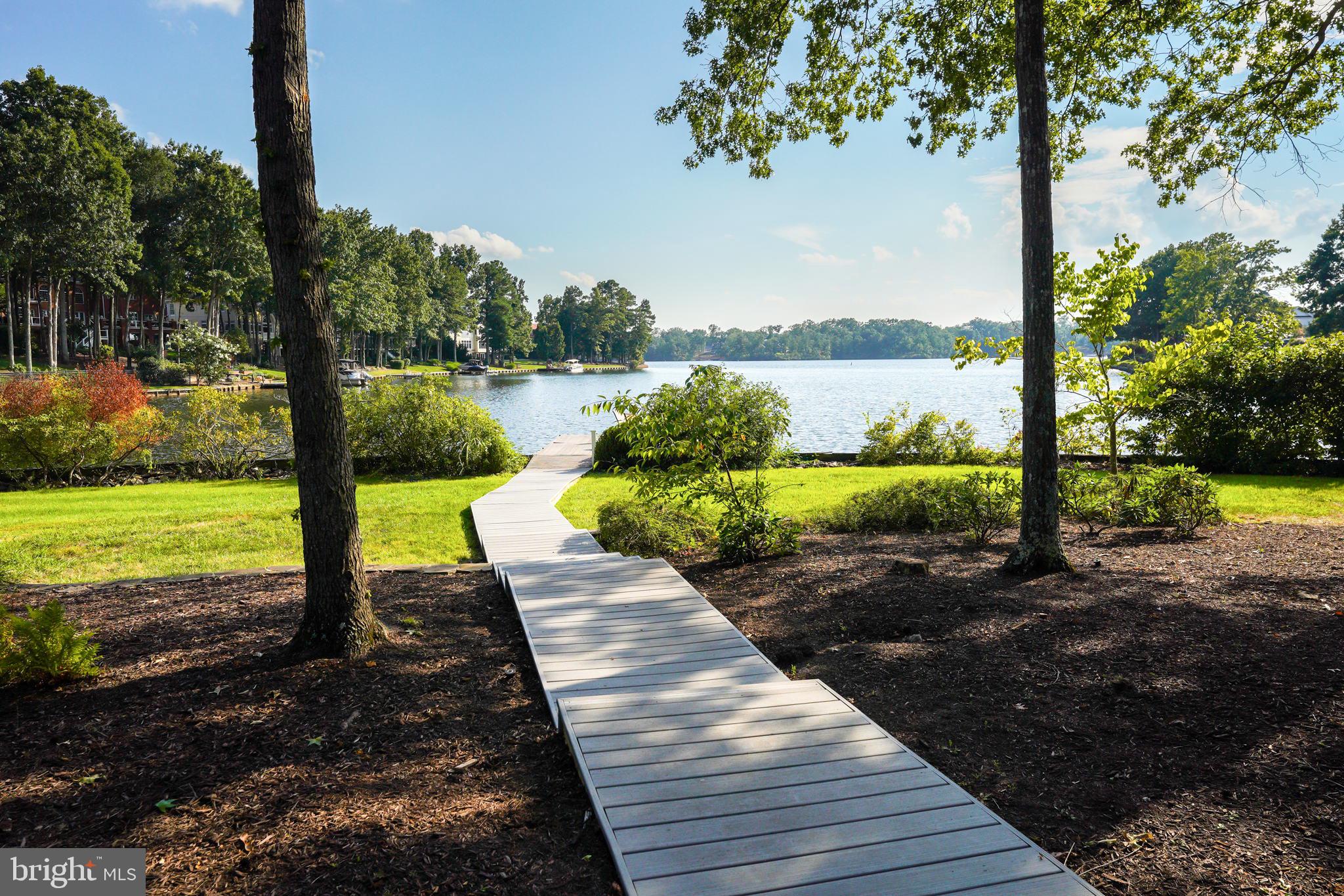 FAWN LAKE - Residential