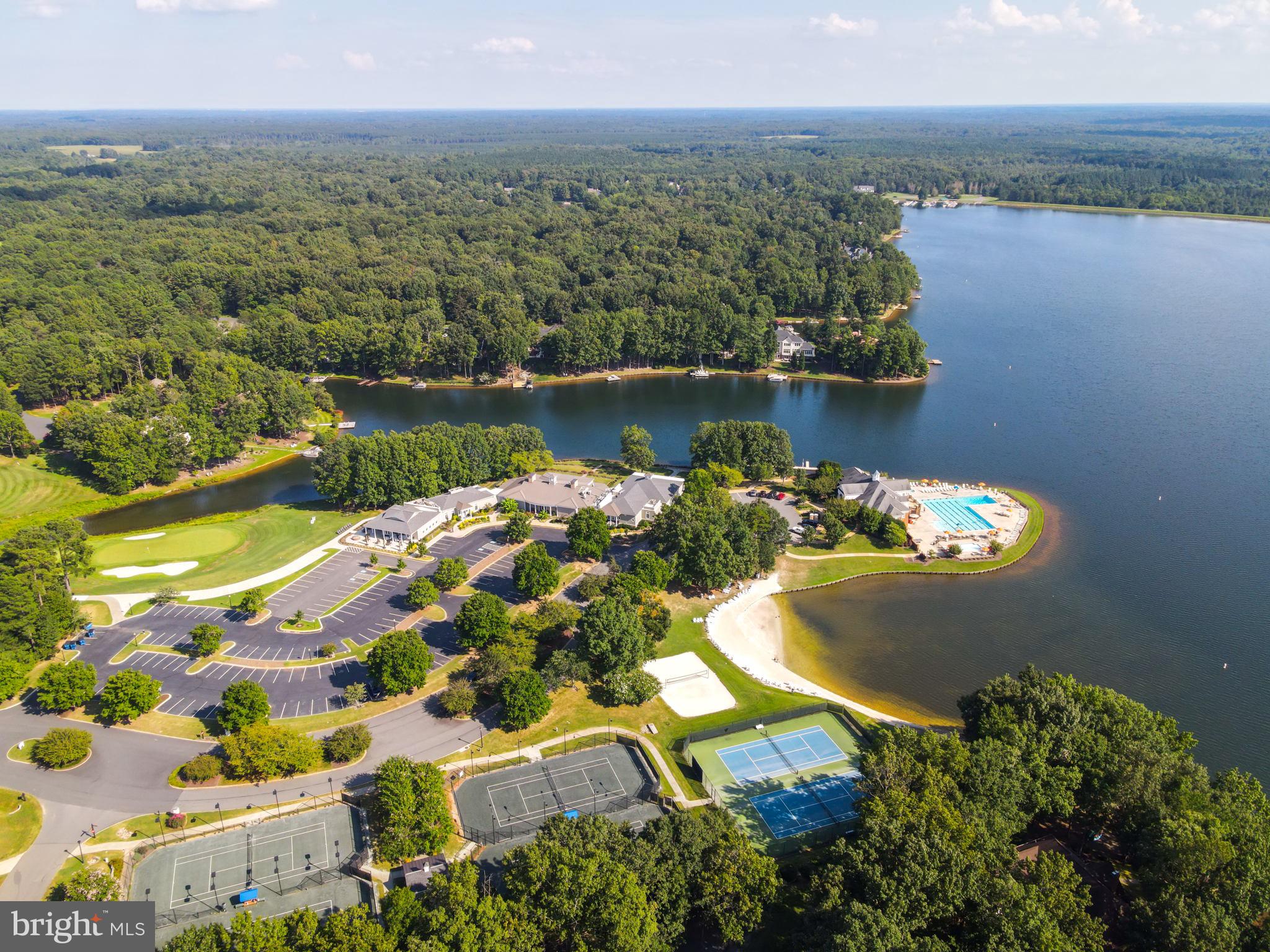 FAWN LAKE - Residential