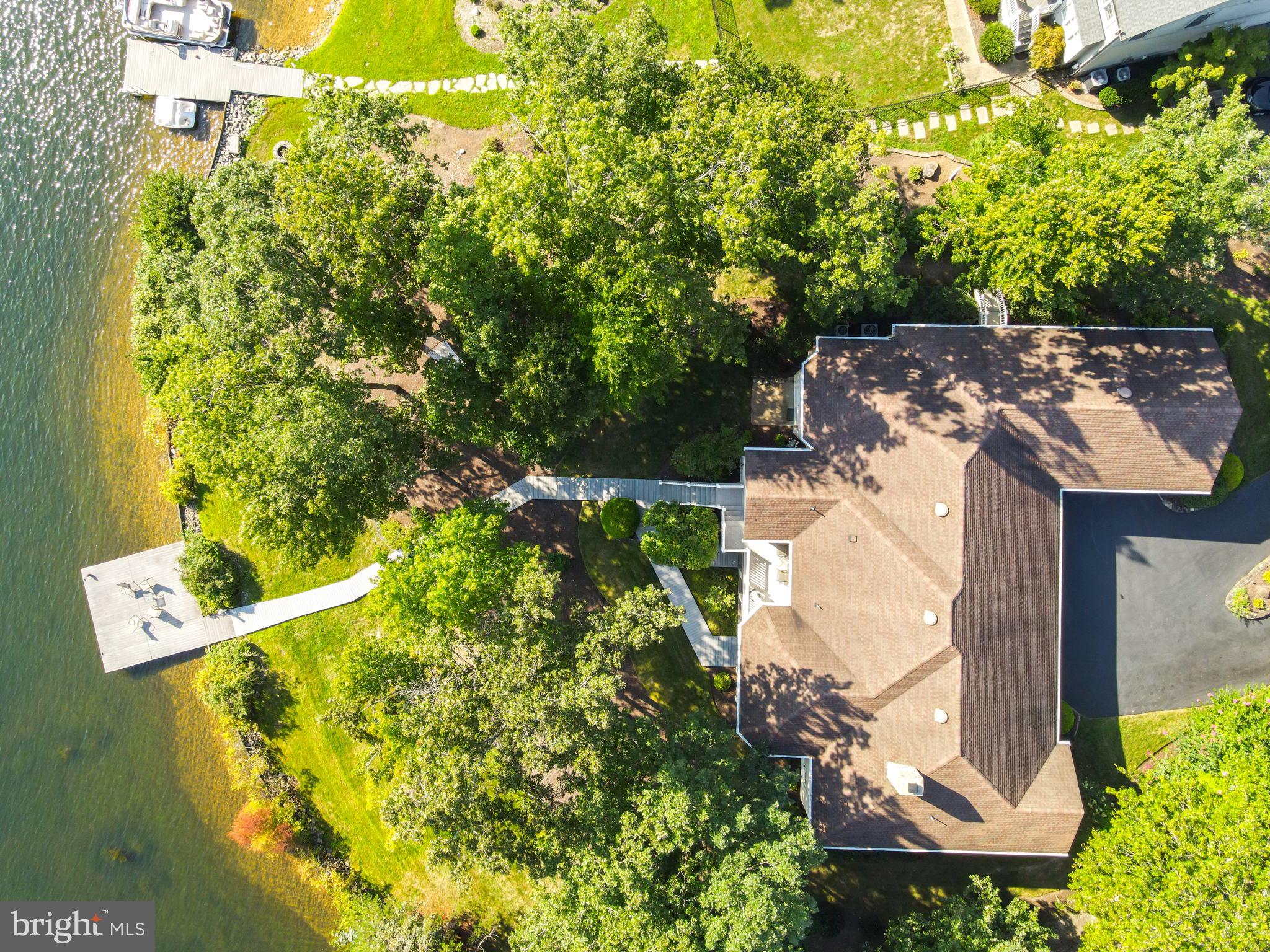 FAWN LAKE - Residential