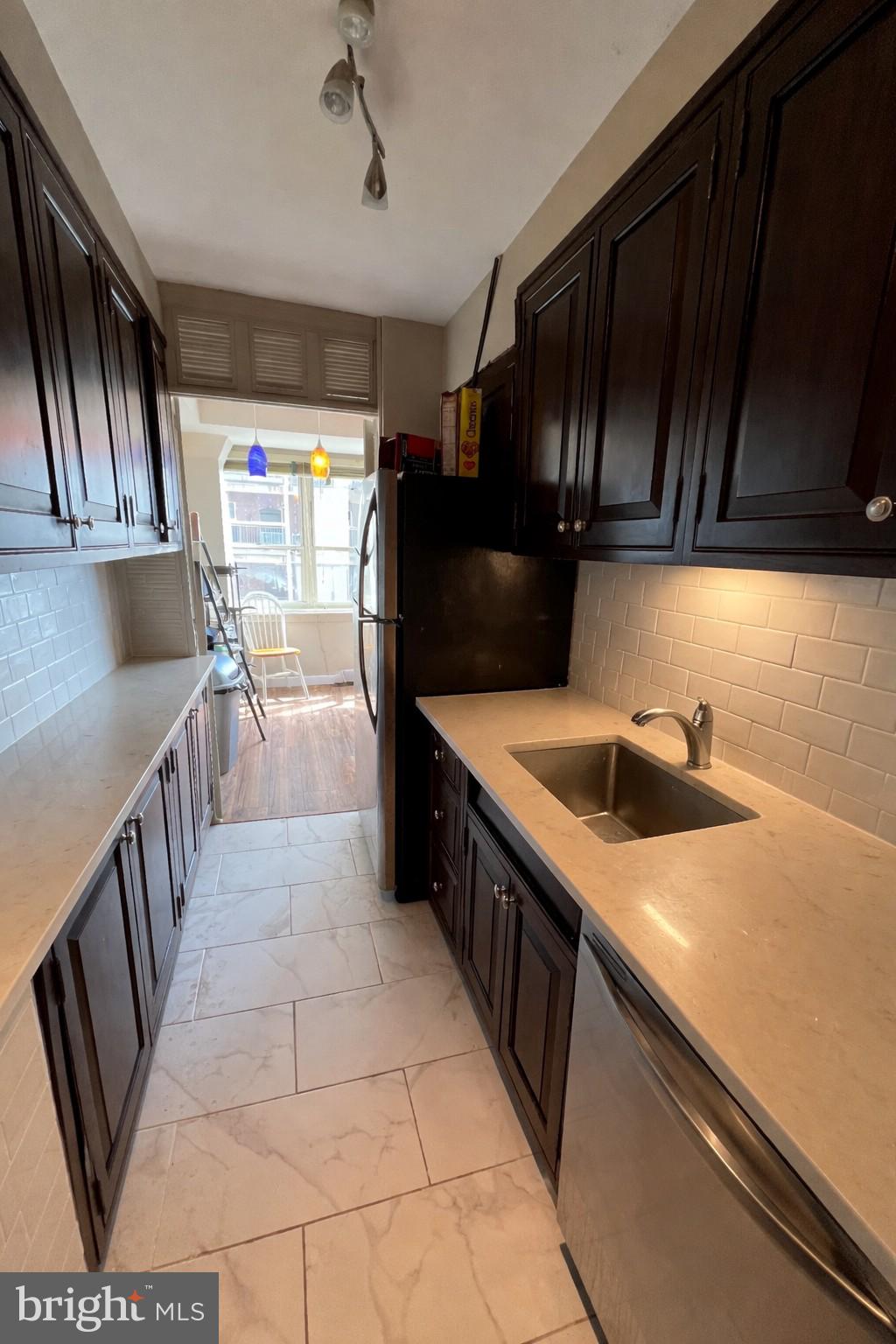 1806 RITTENHOUSE SQUARE 18 1209