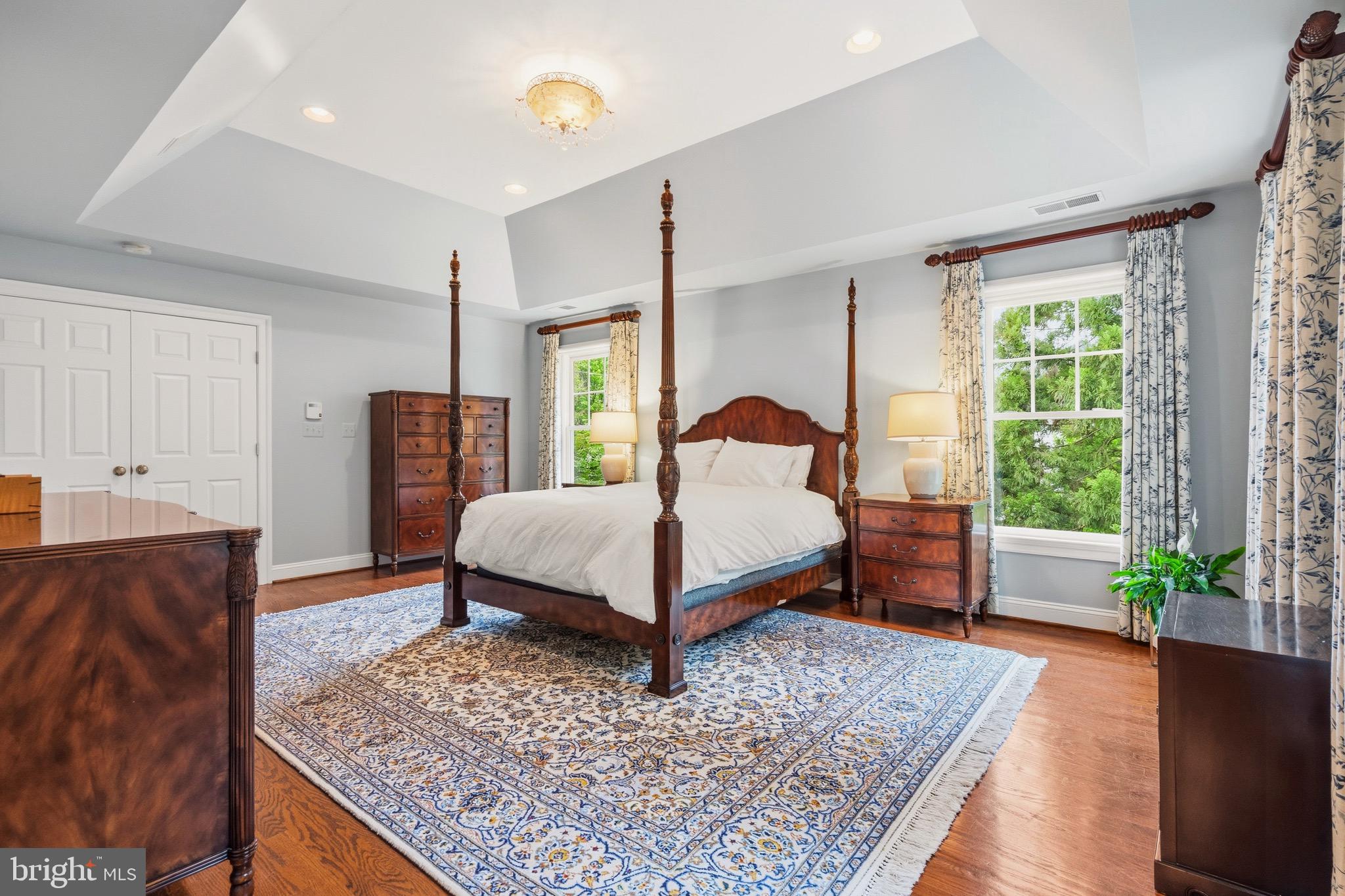 WEST MC LEAN - Residential