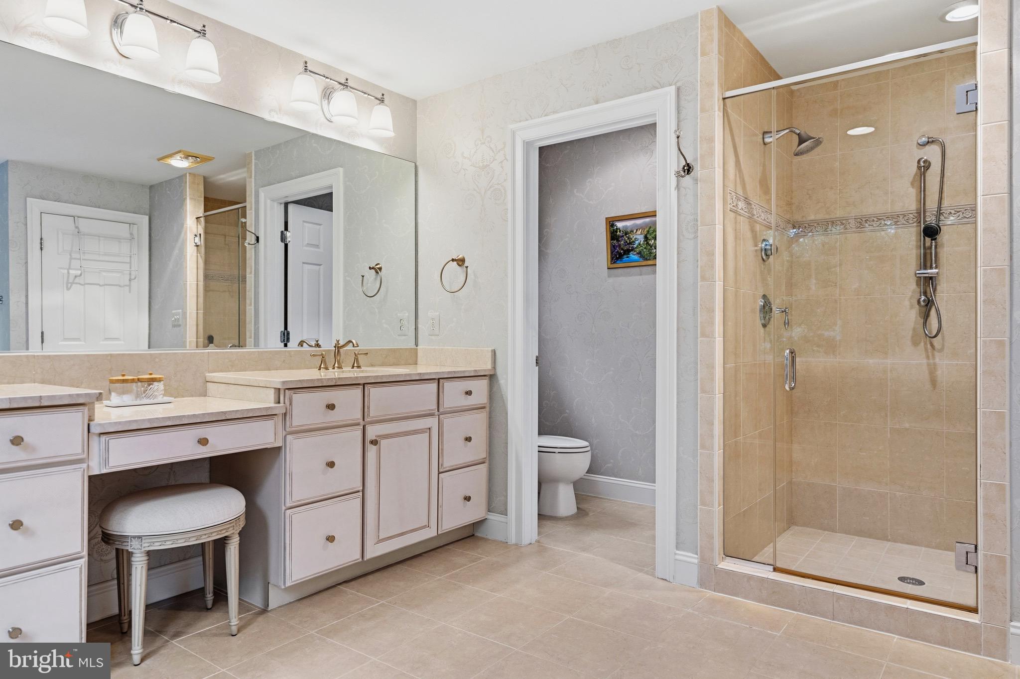 WEST MC LEAN - Residential
