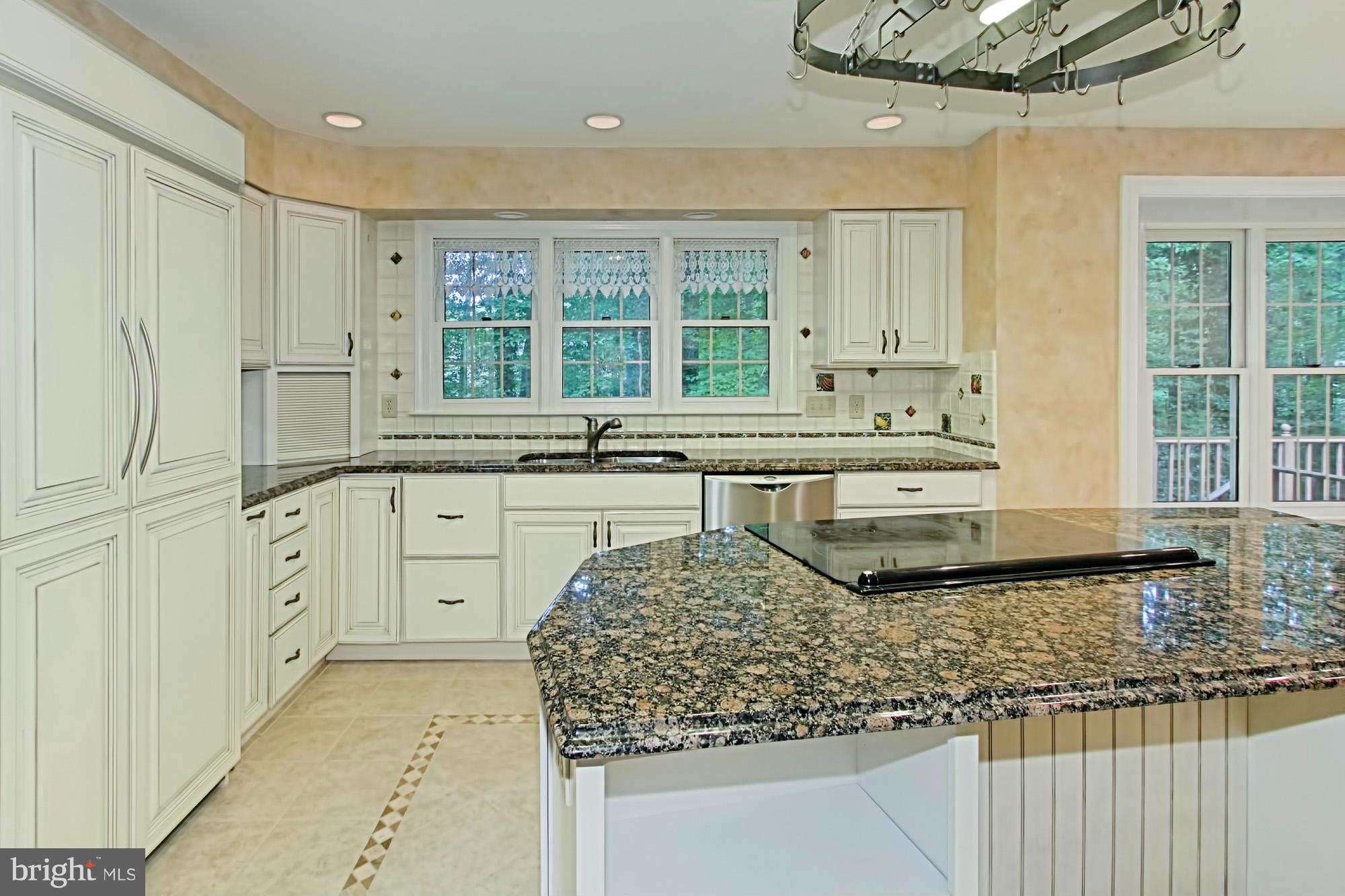 ARDMORE WOODS - Residential Lease