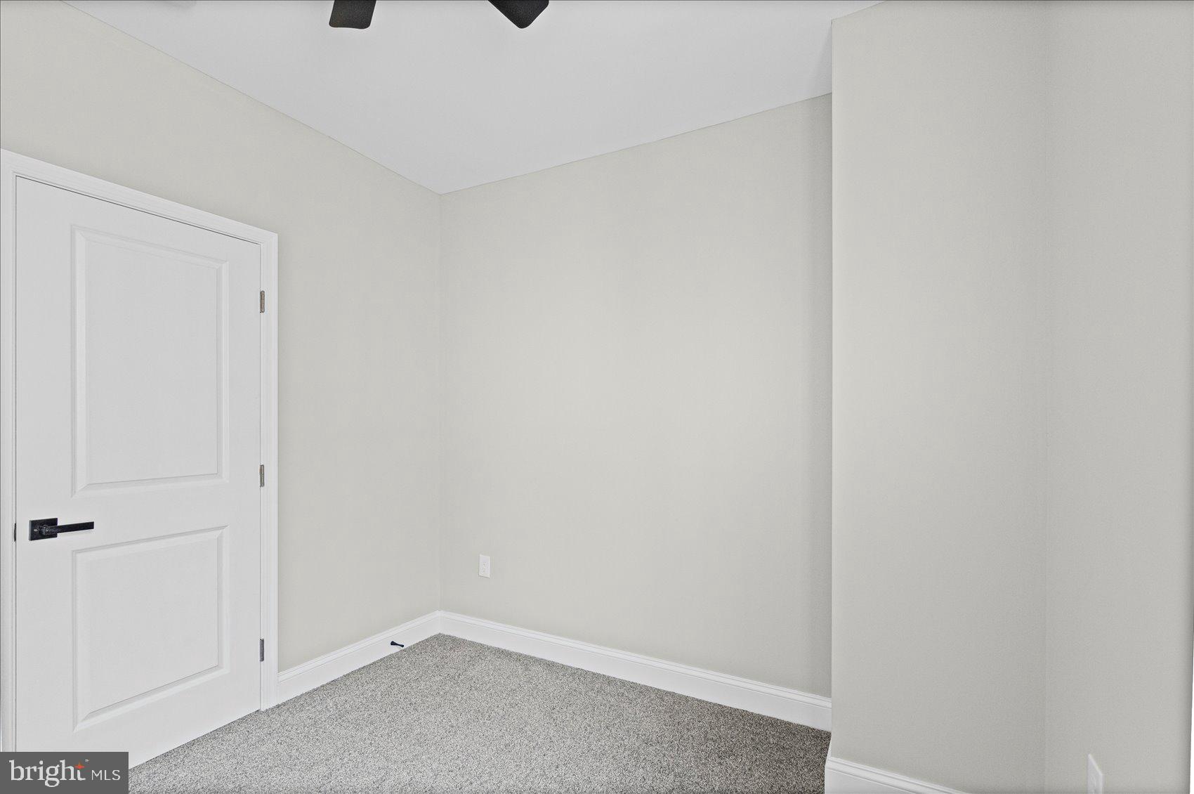 PEN LUCY - Residential