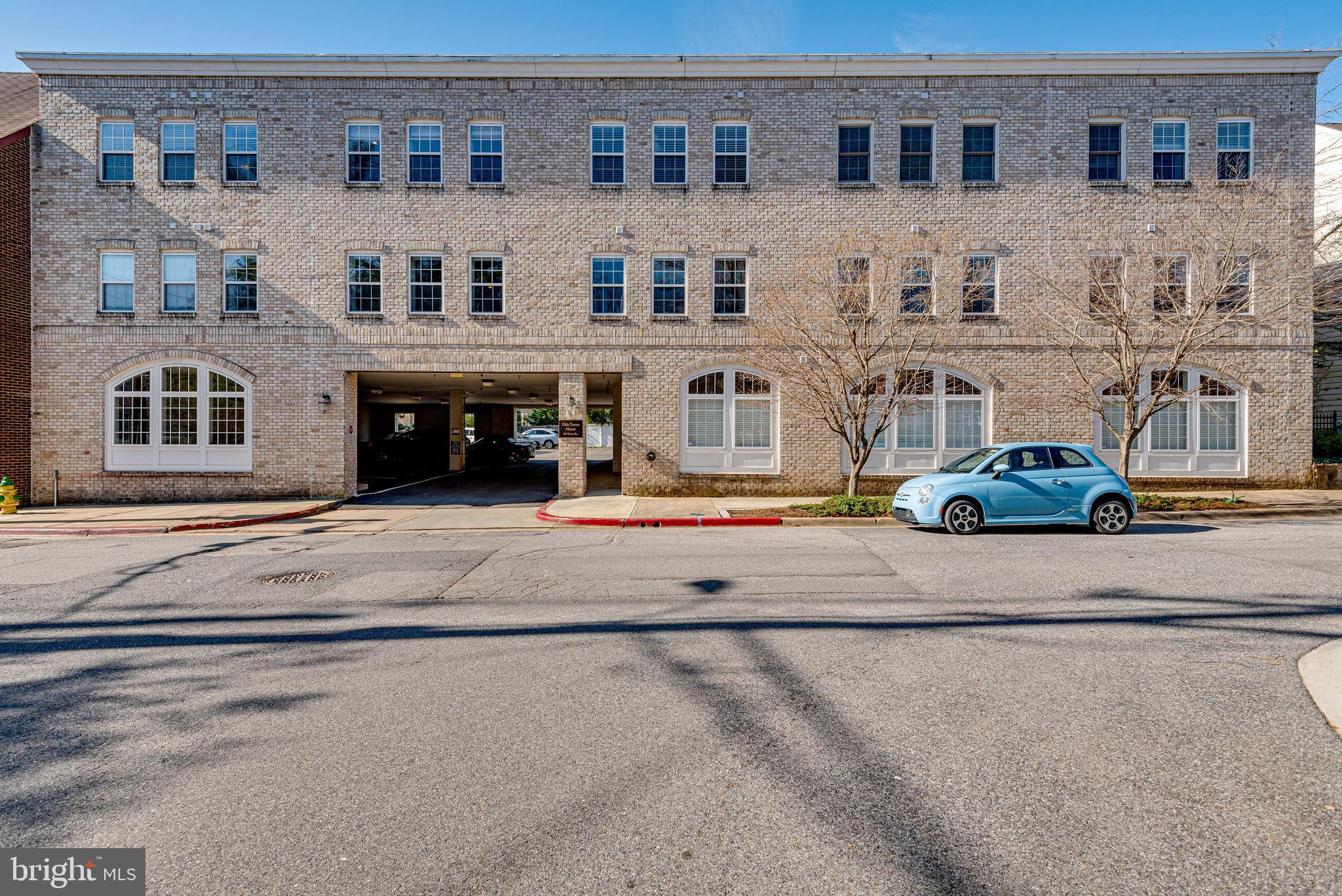 MURRAY HILL - Residential