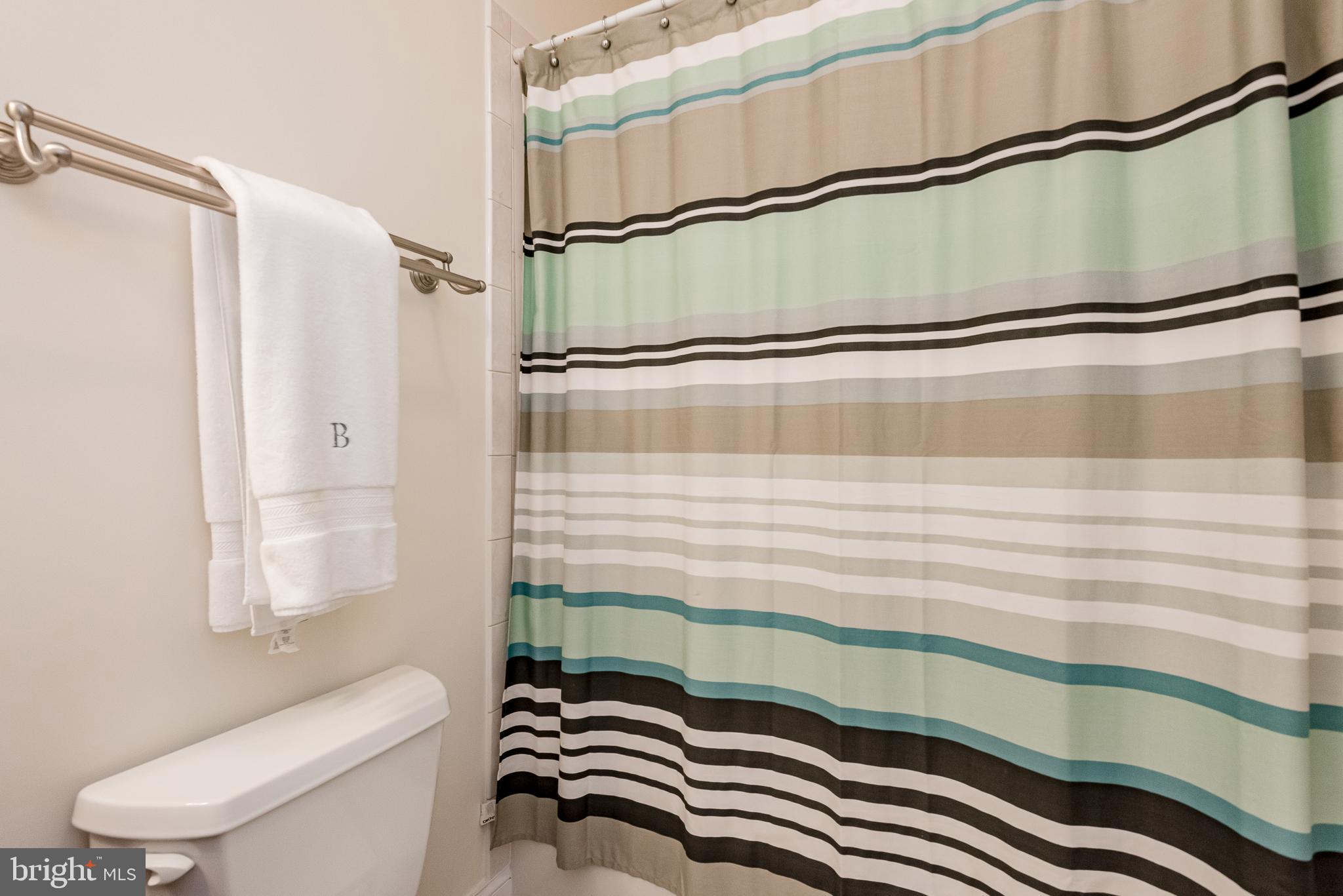 MURRAY HILL - Residential