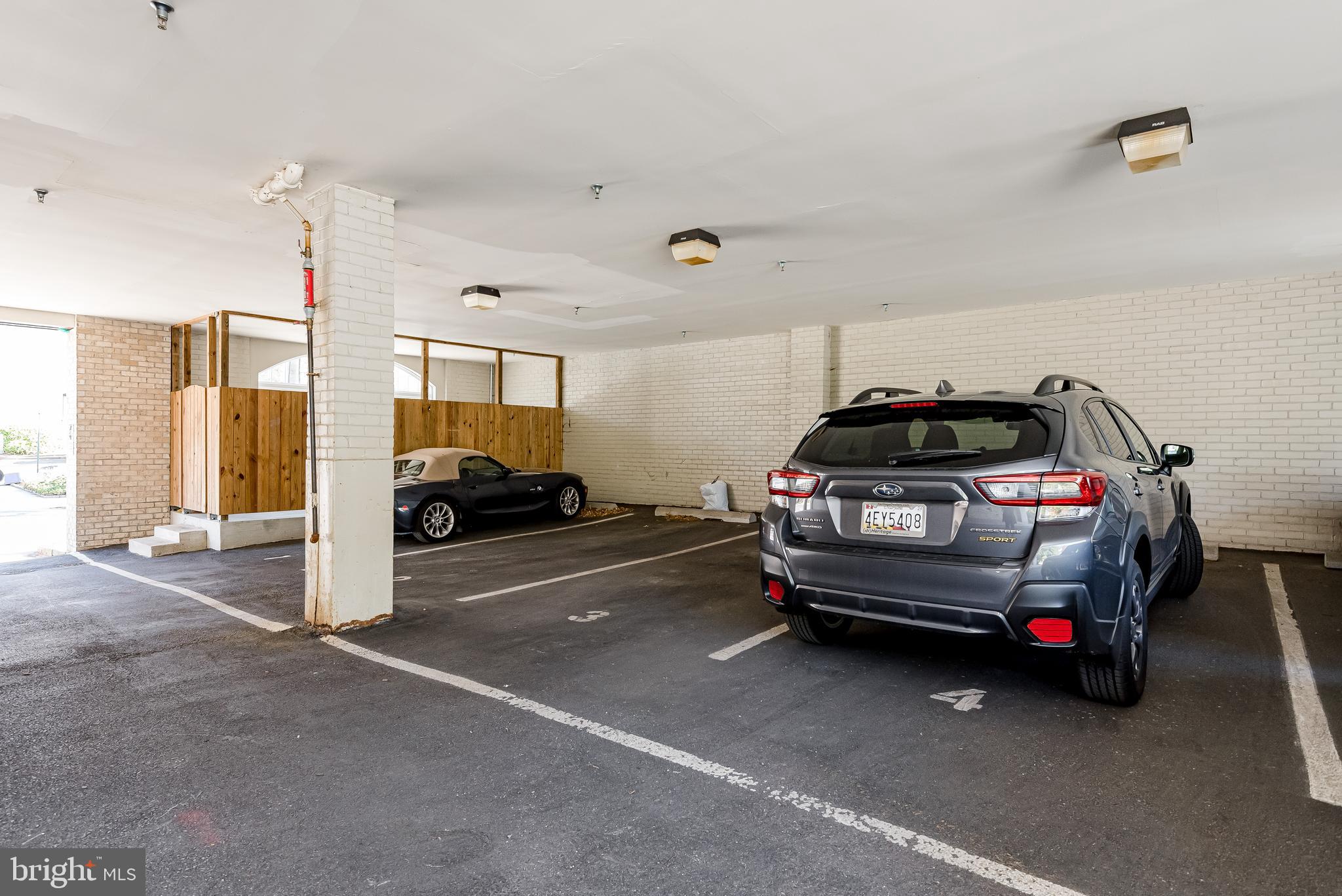 MURRAY HILL - Residential