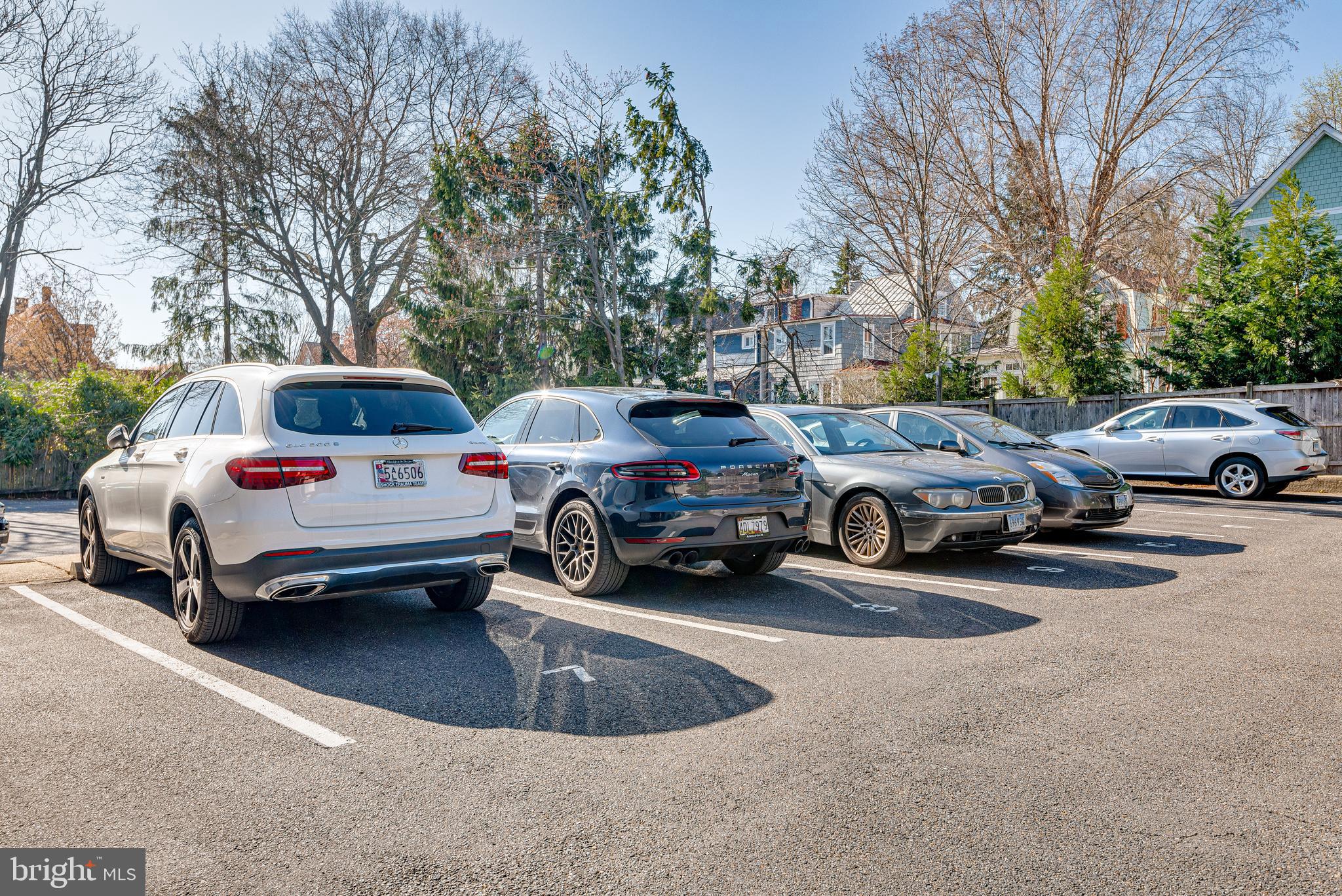 MURRAY HILL - Residential