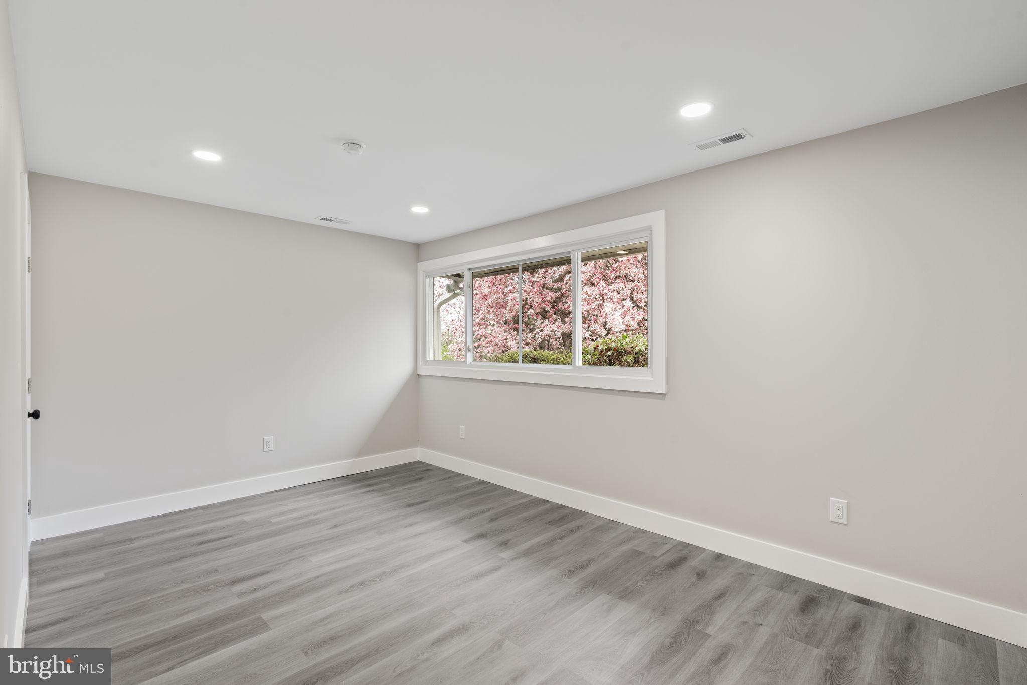 WYNDMOOR - Residential