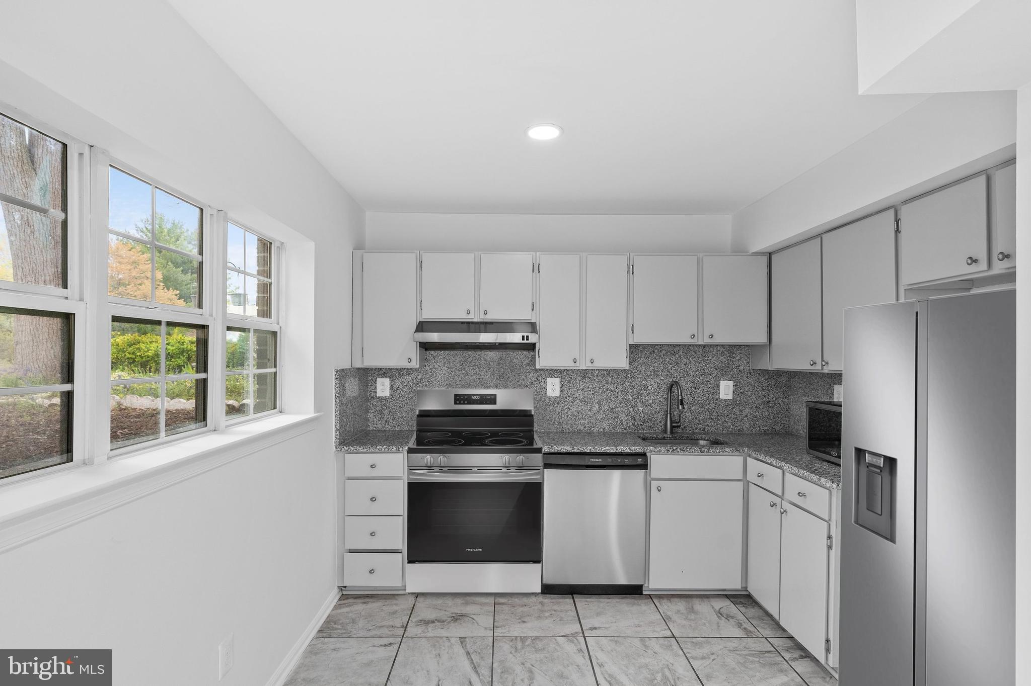 WINDING BROOK - Residential