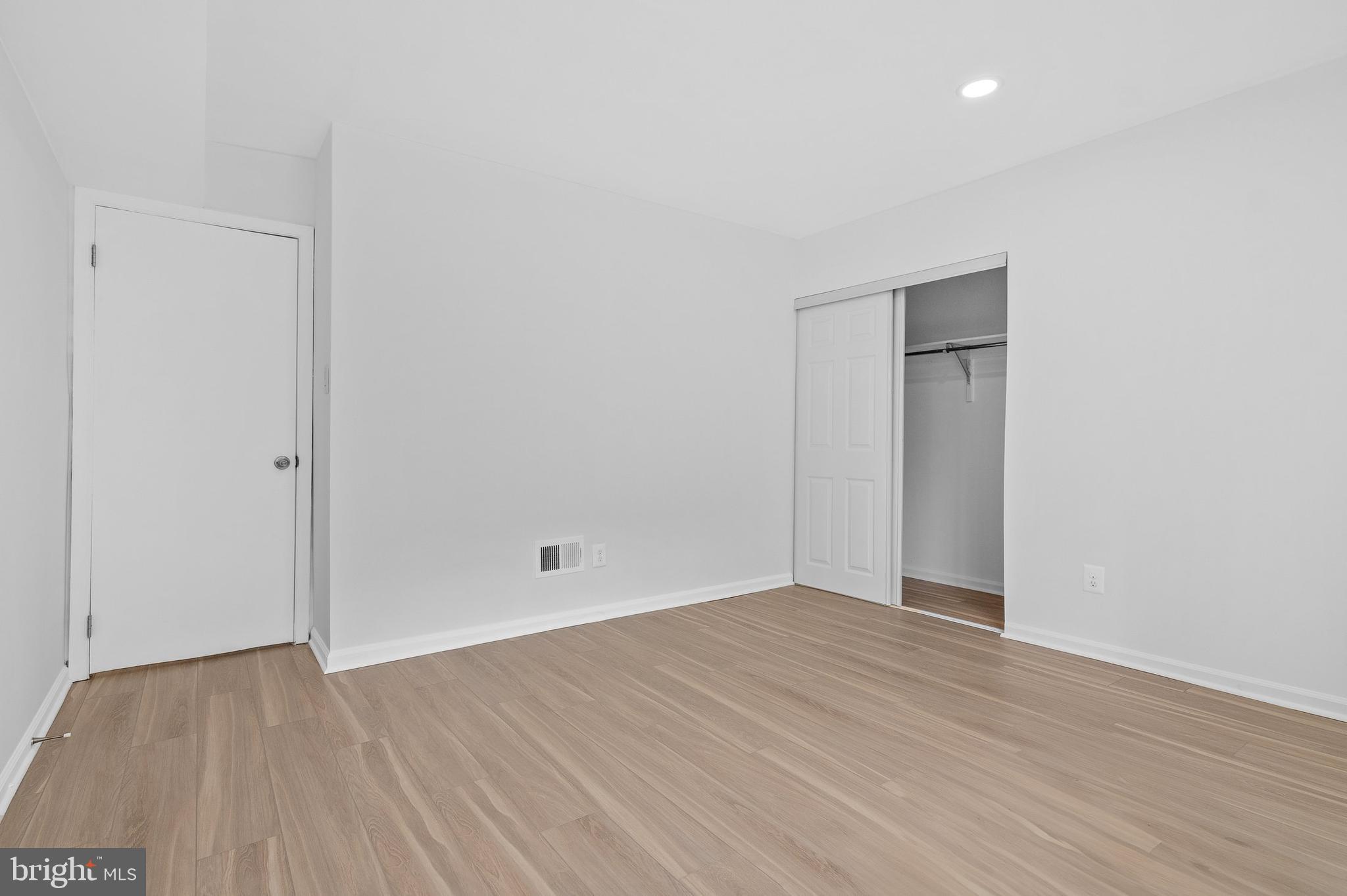 WINDING BROOK - Residential