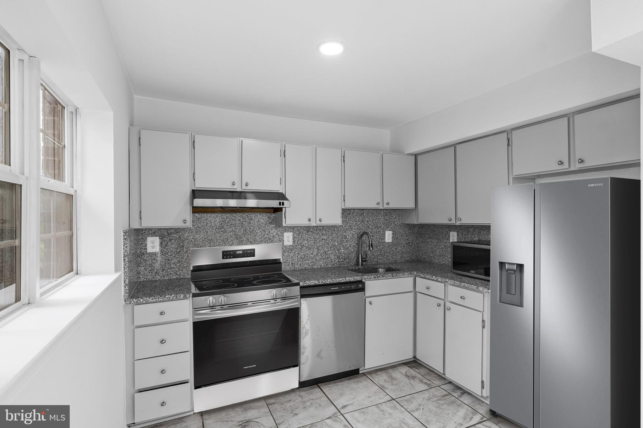 WINDING BROOK - Residential