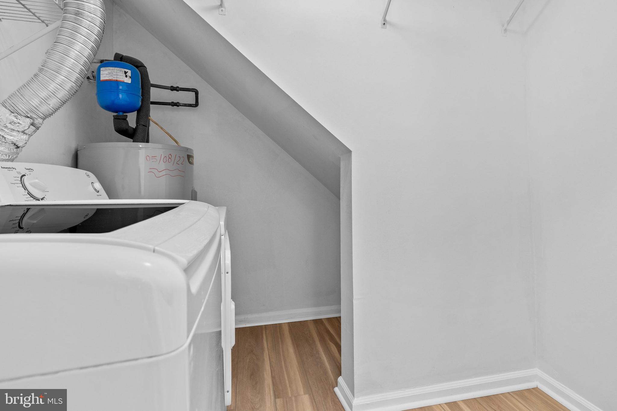 WINDING BROOK - Residential