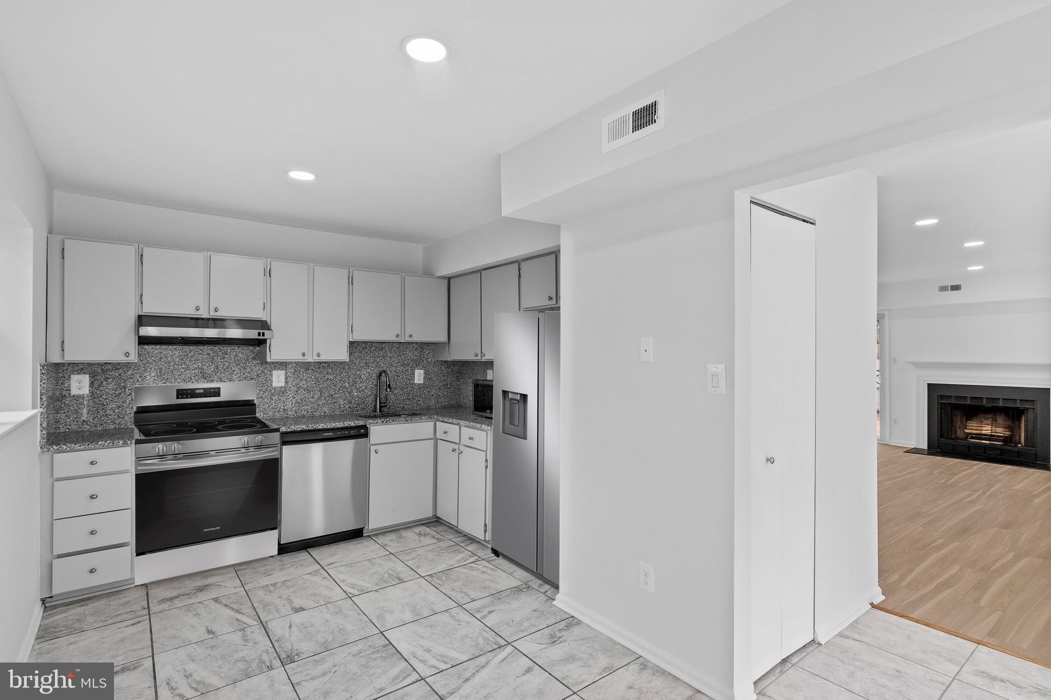 WINDING BROOK - Residential