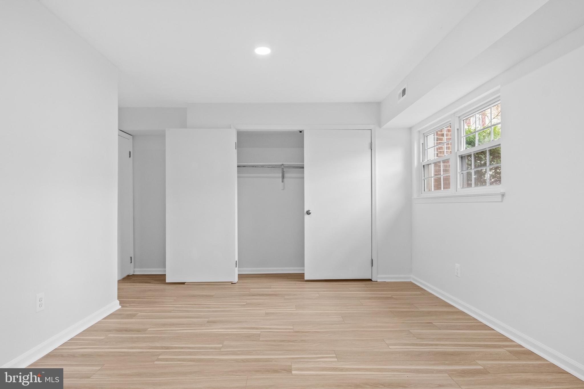 WINDING BROOK - Residential