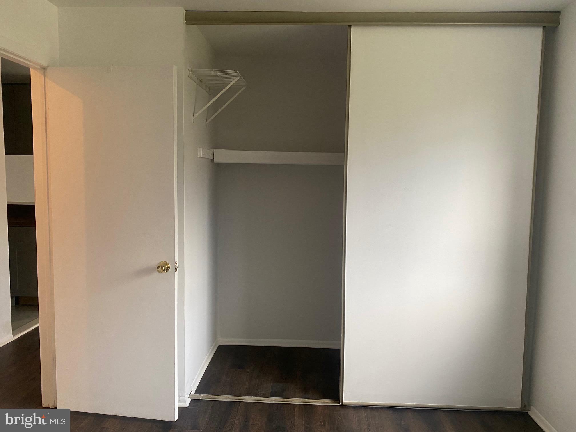 WOOD HOLLOW - Residential Lease